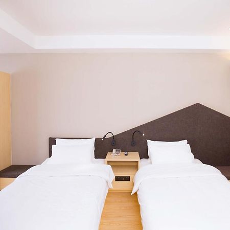 Ibis Styles Jingdezhen Cidu Avenue Hotel Eksteriør billede
